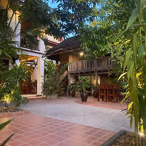 Golden Sun Boutique Luang Prabang