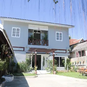 Moon's House Luang Prabang
