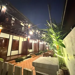 Kee Lee ルアンパバーン